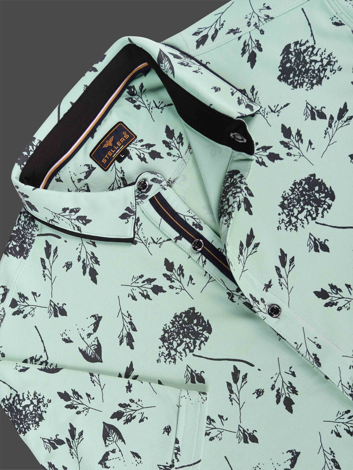 Misty Green Men's Leaf Printed Half Sleeve Shirts