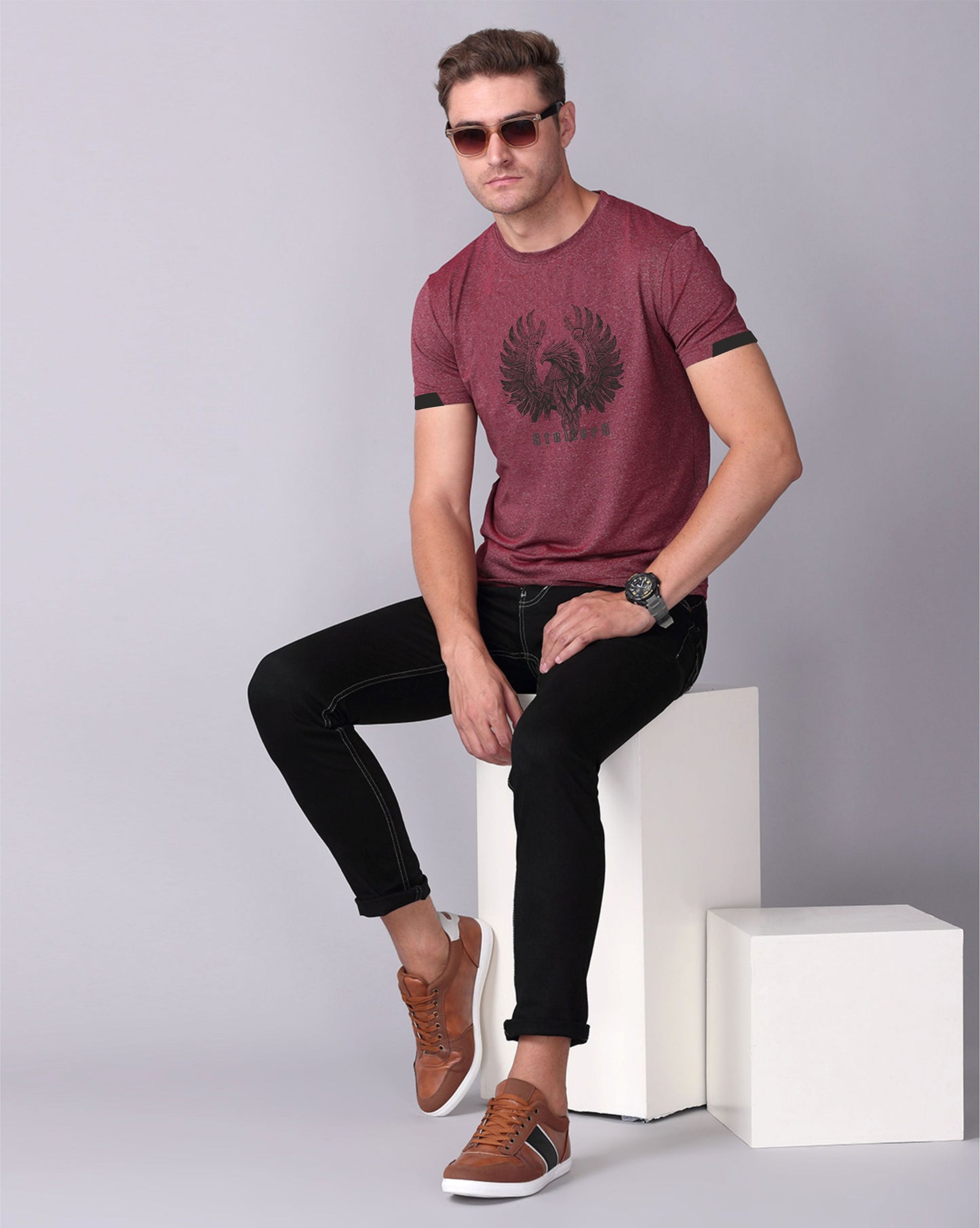 Maroon Men's Cotton round neck t shirt