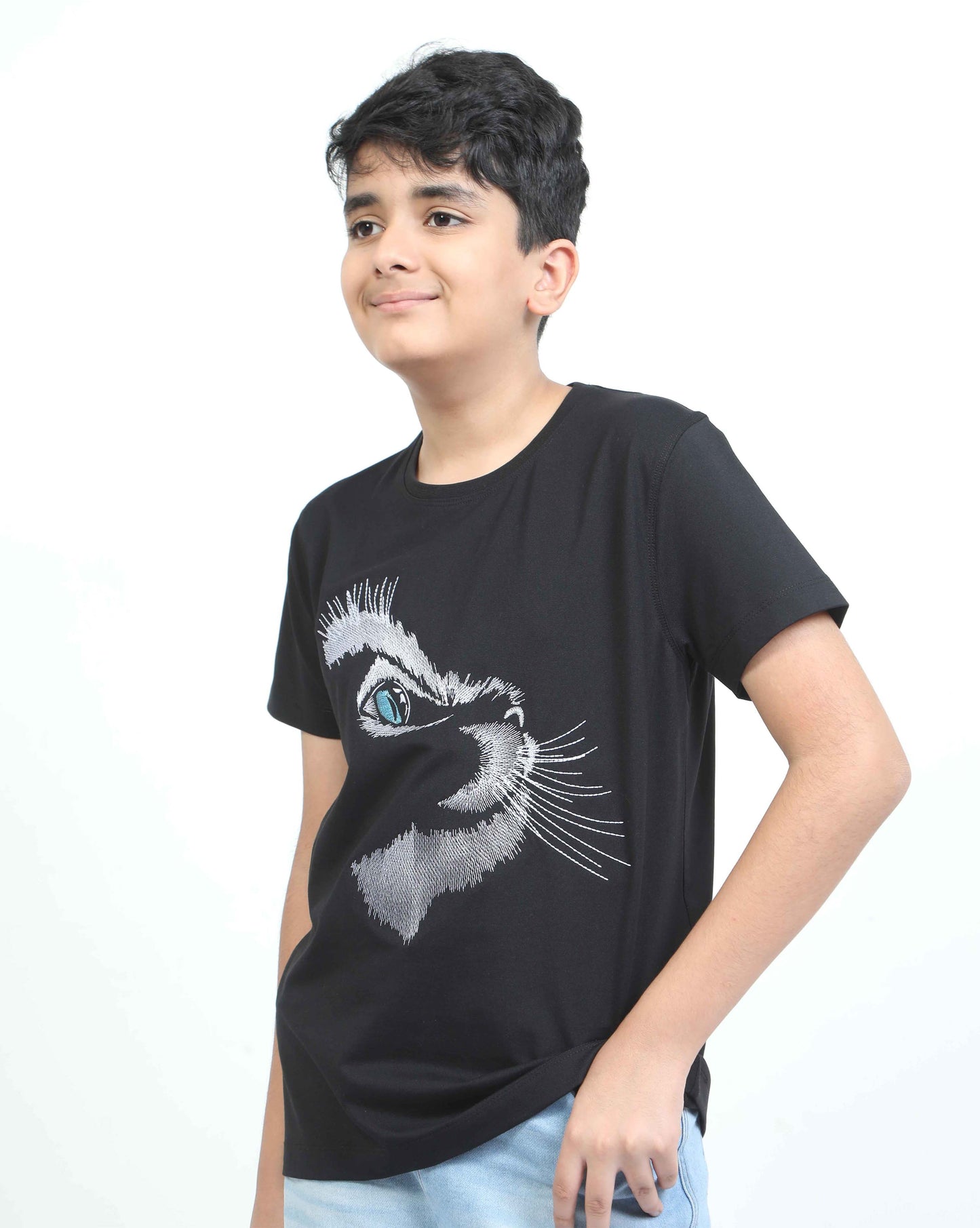 Cat Embroidery Boy's Crew Neck T-Shirt -Black