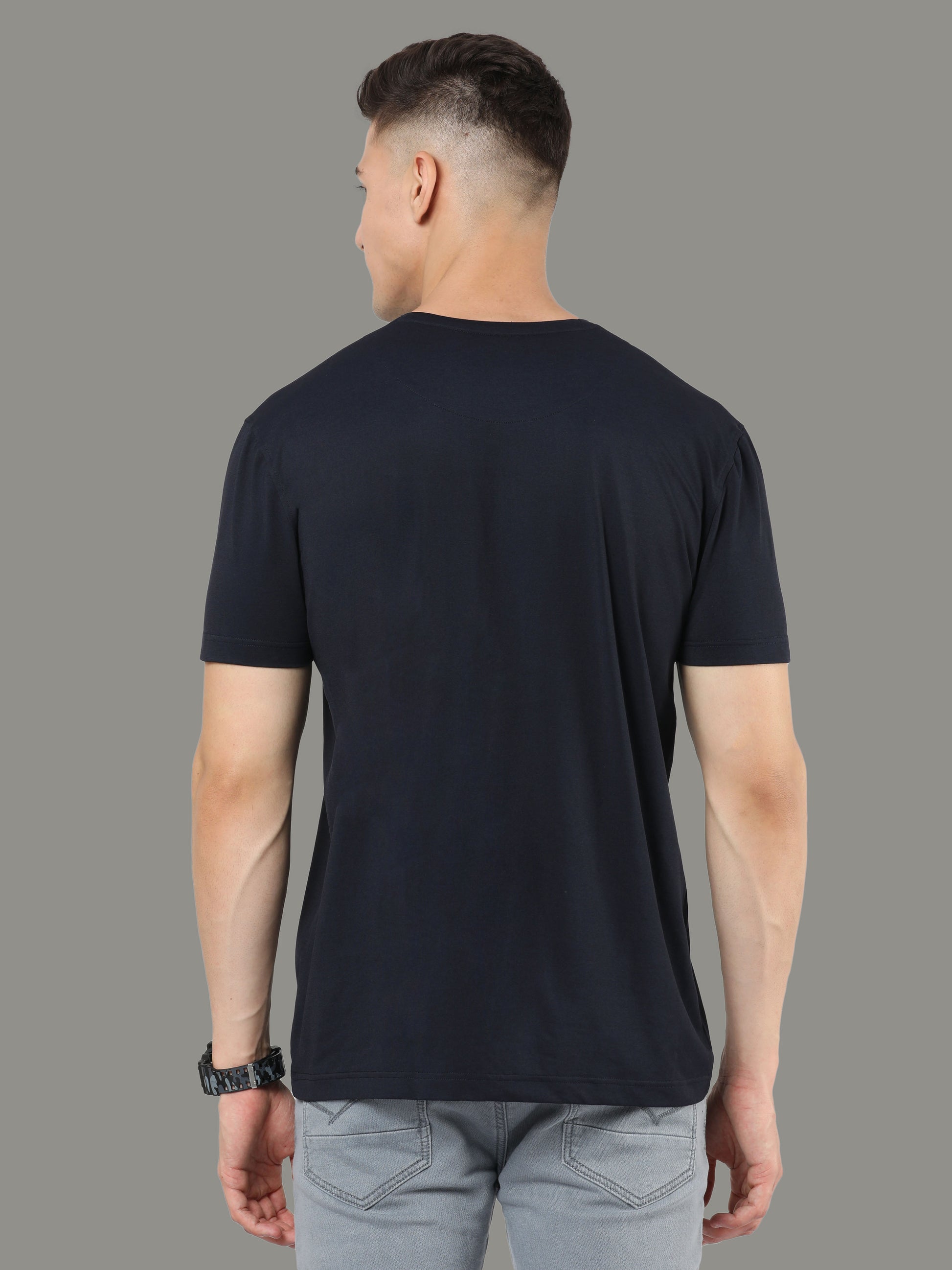 Black Mens Printed Round Neck T Shirts