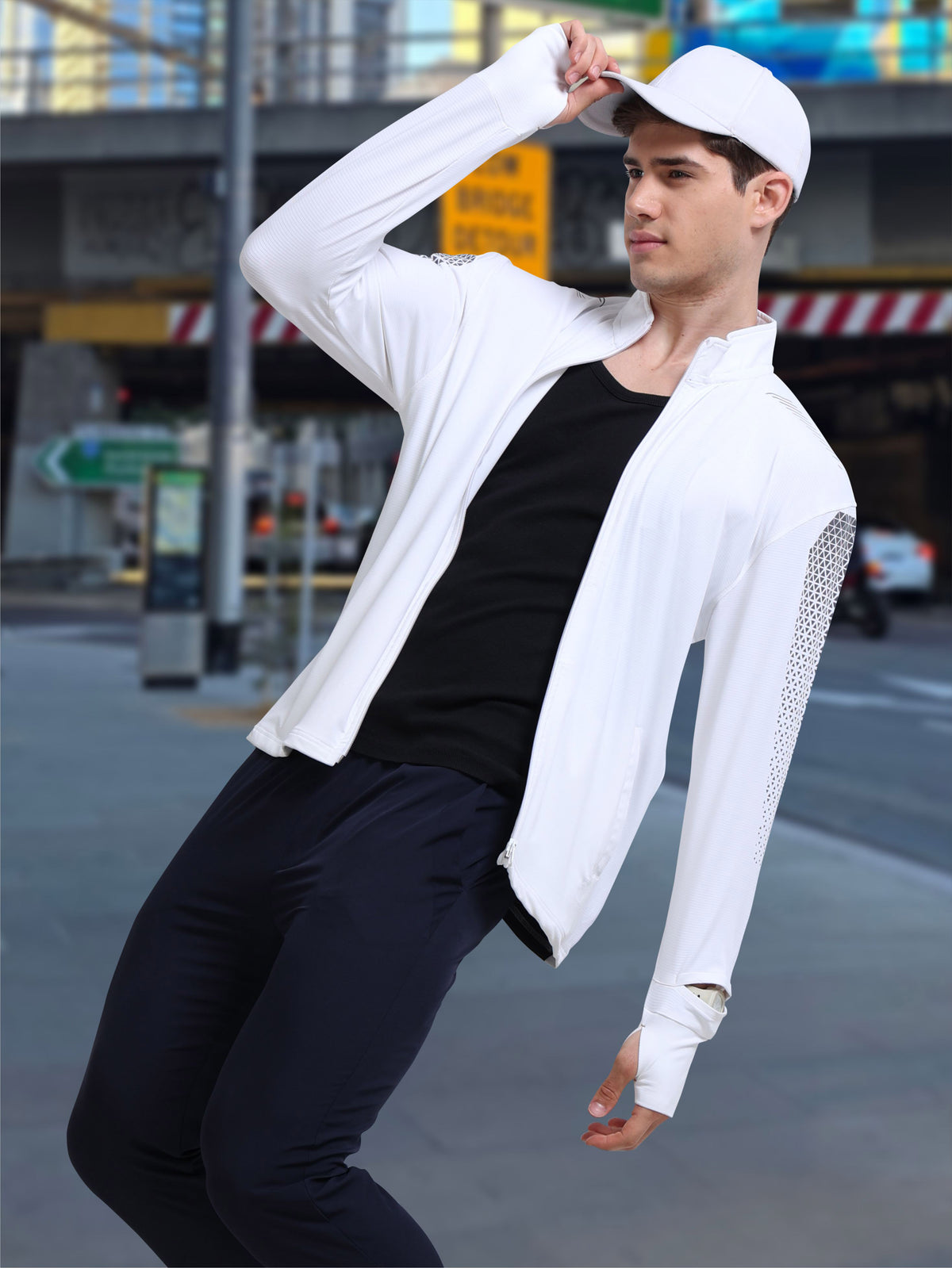 Men White ACTIVE MATRIX JACKET